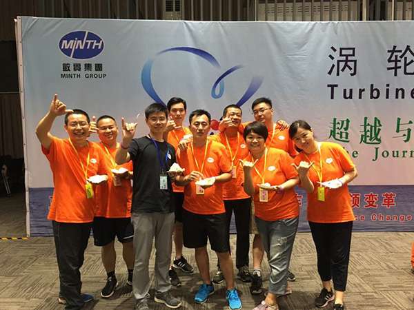 公司總經(jīng)理參加敏實(shí)集團(tuán)組織的渦輪培訓(xùn)